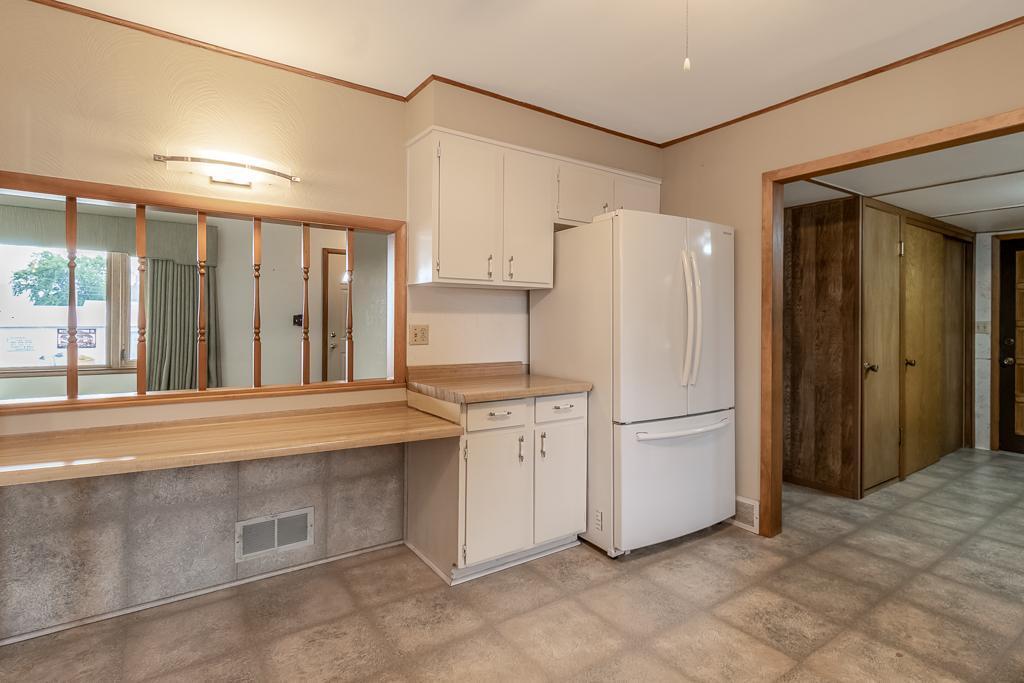 204 1st Street Welcome, MN 56181 - Photo 14 of 40