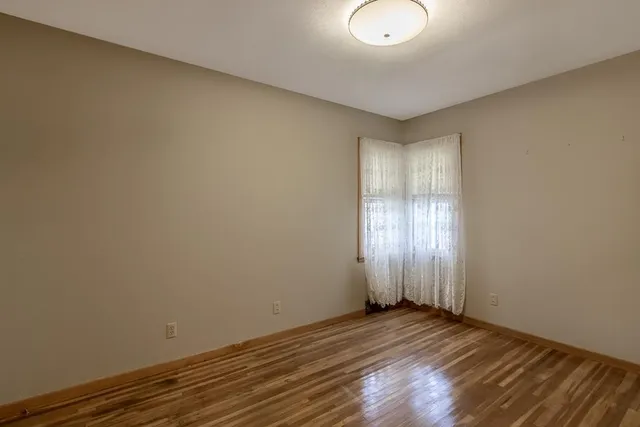 $164,900 | 204 1st Street, Welcome, MN 56181