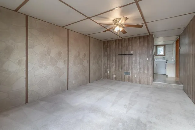 $164,900 | 204 1st Street, Welcome, MN 56181