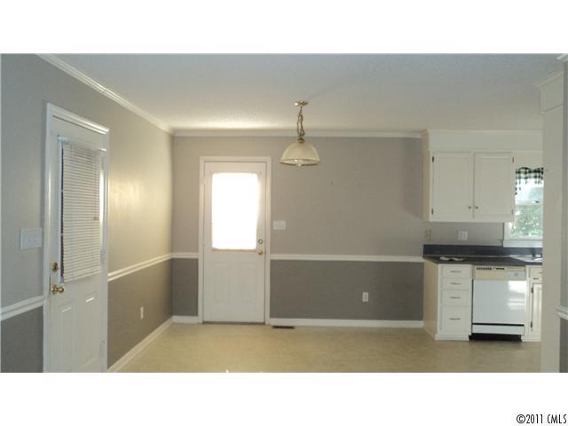 1295 Oak Canopy Road Lincolnton, NC 28092 - Photo 2 of 16 Gallery Image 2