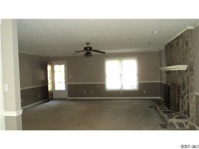 1295 Oak Canopy Road Lincolnton, NC 28092 - Photo 4 of 16 Gallery Image 4