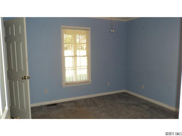 1295 Oak Canopy Road Lincolnton, NC 28092 - Photo 10 of 16 Gallery Image 10