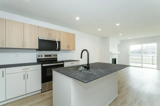 $337,250 | 1125 Century Village Lane Northeast, Rochester, MN 55906