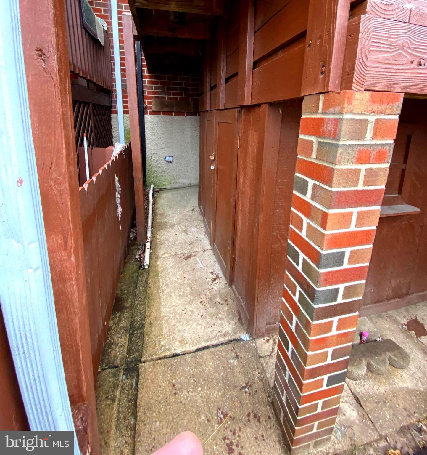 950 Middleborough Road Essex, MD 21221 - Photo 53 of 55 Additional storage