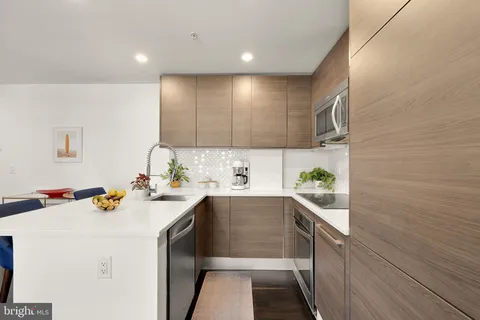 $350,000 | 3511 13th Street Northwest, Unit 404, Washington, DC 20010