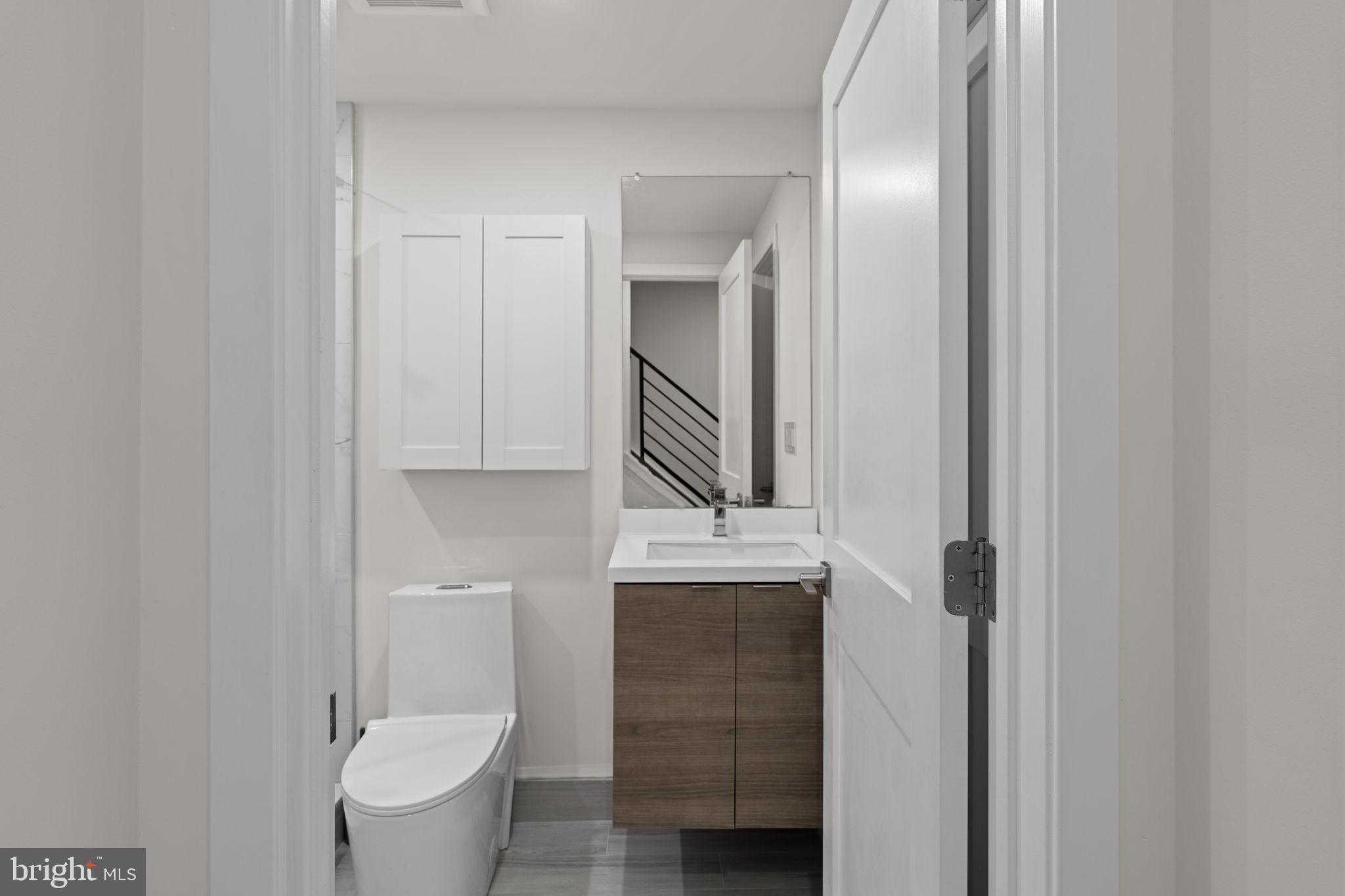 2428 Innovator Way, Unit A Philadelphia, PA 19146 - Photo 20 of 30 Bathroom 2