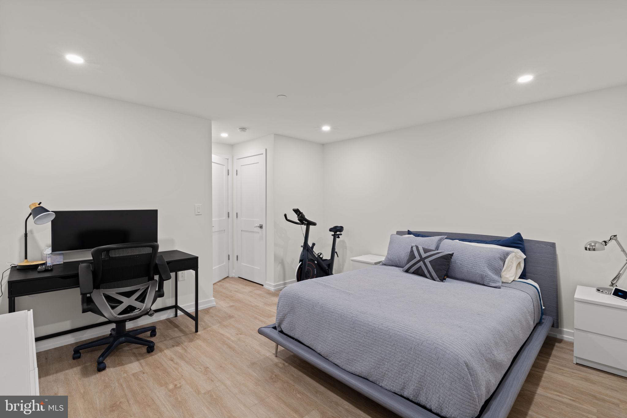 2428 Innovator Way, Unit A Philadelphia, PA 19146 - Photo 22 of 30 Bedroom 3