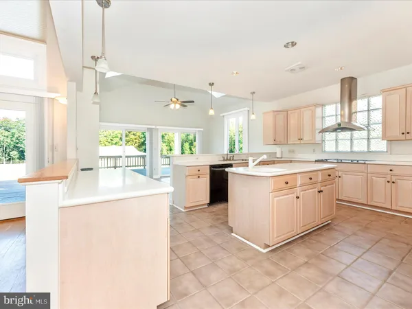 $1,795,000 | 12 Barley Field Court, Dickerson, MD 20842