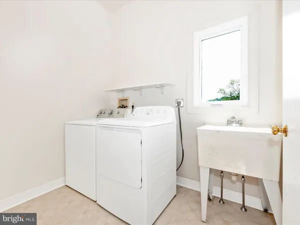 $1,795,000 | 12 Barley Field Court, Dickerson, MD 20842