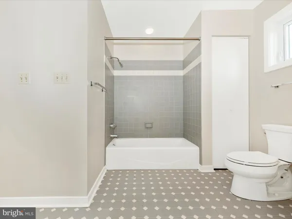 $1,795,000 | 12 Barley Field Court, Dickerson, MD 20842