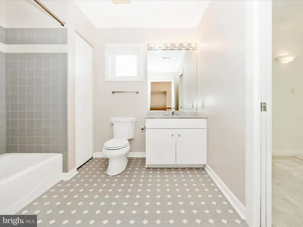 $1,795,000 | 12 Barley Field Court, Dickerson, MD 20842