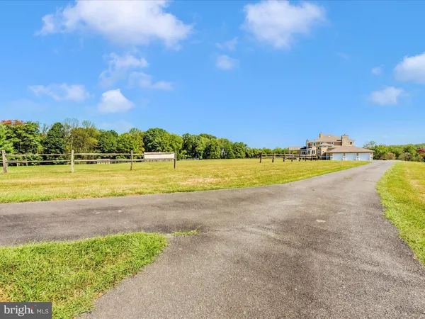 $1,795,000 | 12 Barley Field Court, Dickerson, MD 20842