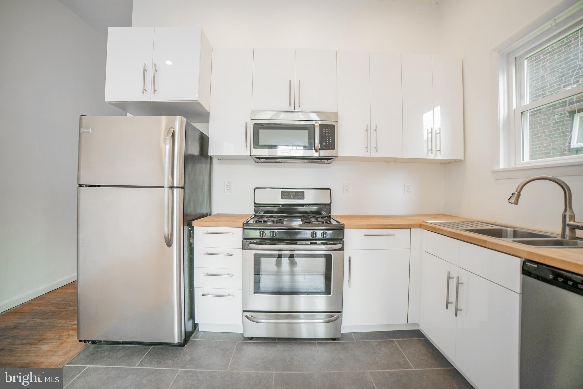 2108 Pine Street, Unit 2R Philadelphia, PA 19103 - Photo 7 of 14