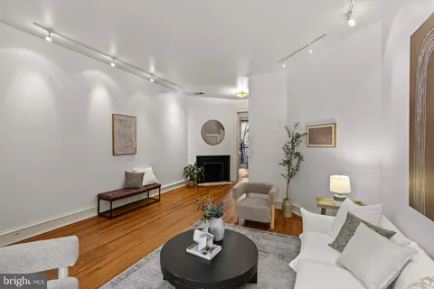 $499,900 | 608 Reservoir Street, Baltimore, MD 21217
