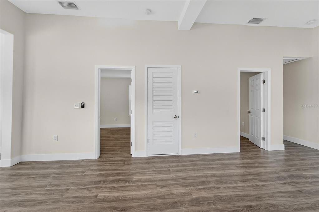 2525 West Beach Street Tampa, FL 33607 - Photo 7 of 48