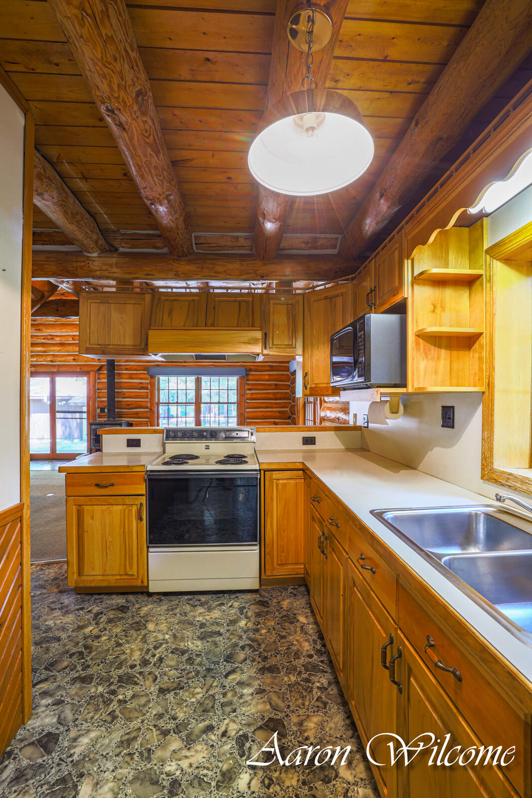 271 Chatterson Road Muskegon, MI 49442 - Photo 7 of 26 271 Chatterson-12