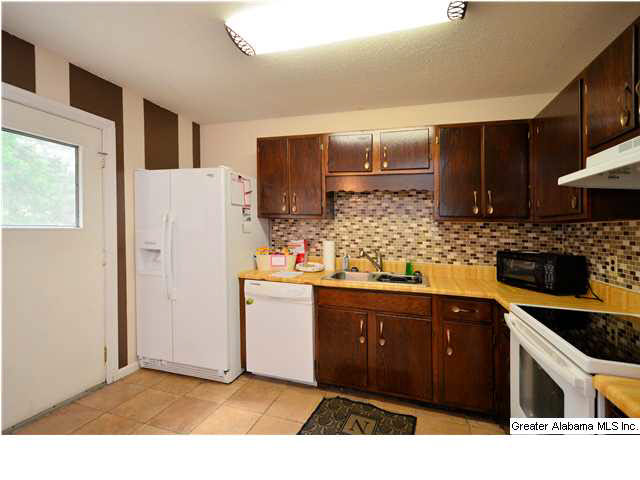 1245 Maitland Road Leeds, AL 35094 - Photo 11 of 25