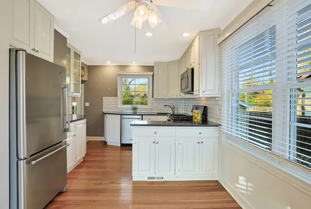 $429,000 | 120 South Rohlwing Road, Palatine, IL 60074