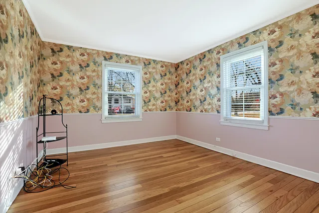 $429,000 | 120 South Rohlwing Road, Palatine, IL 60074