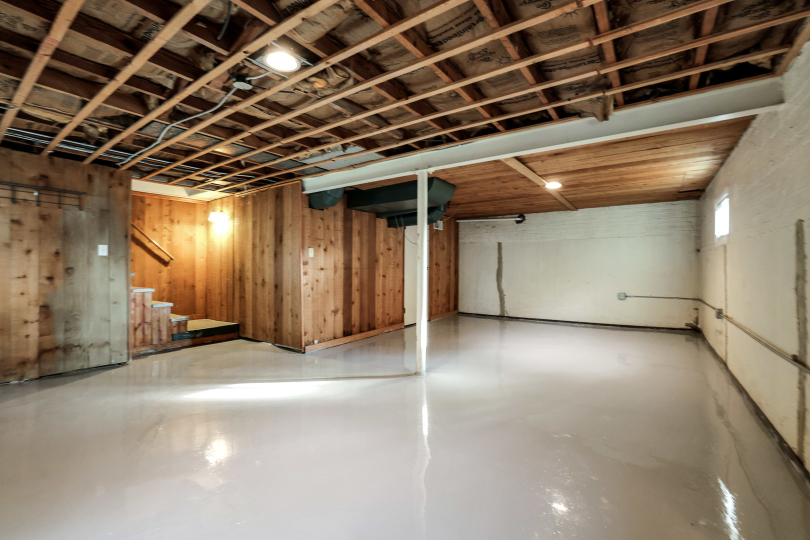 120 South Rohlwing Road Palatine, IL 60074 - Photo 36 of 49 a view of an empty room