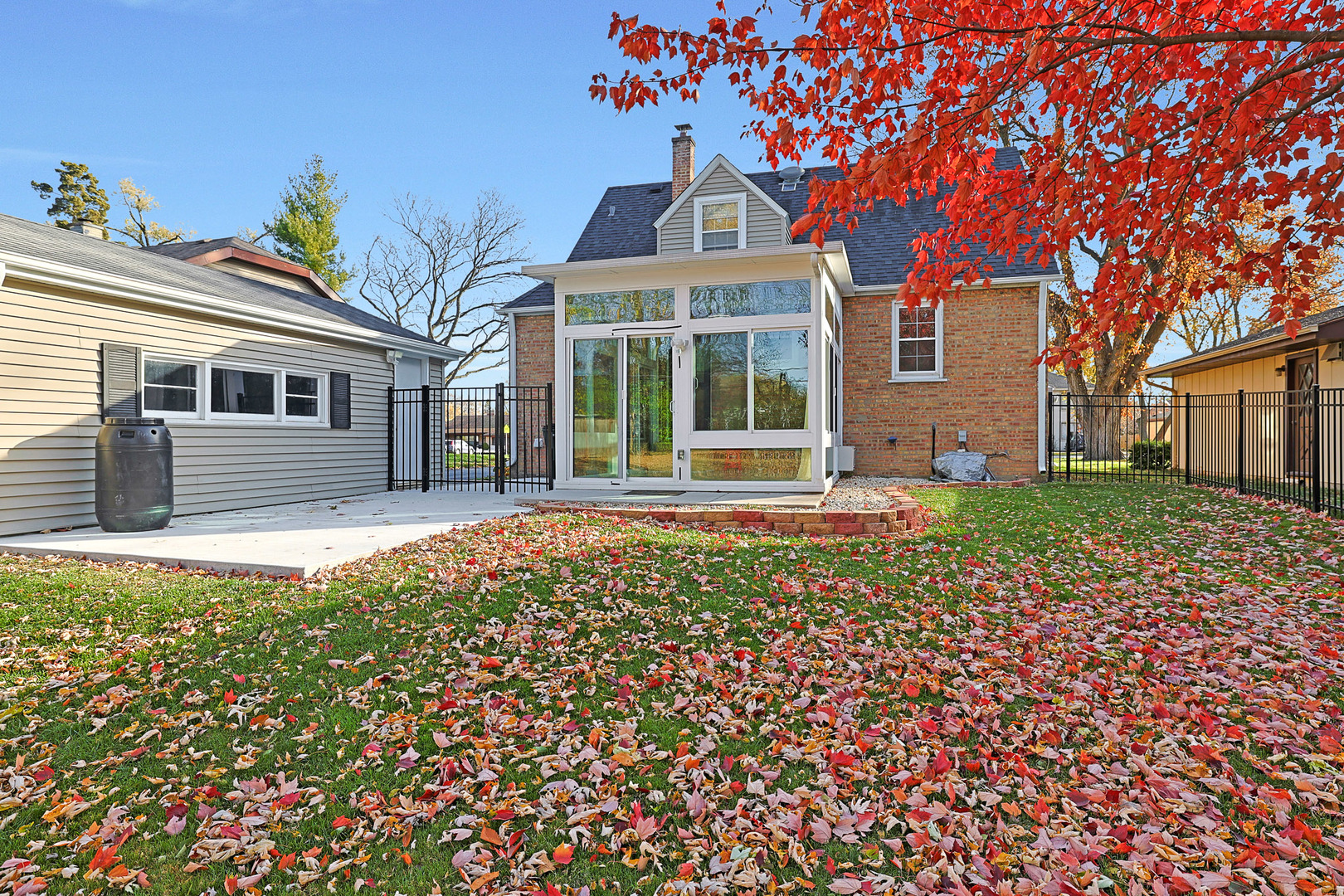 120 South Rohlwing Road Palatine, IL 60074 - Photo 41 of 49 front view of a house with a porch