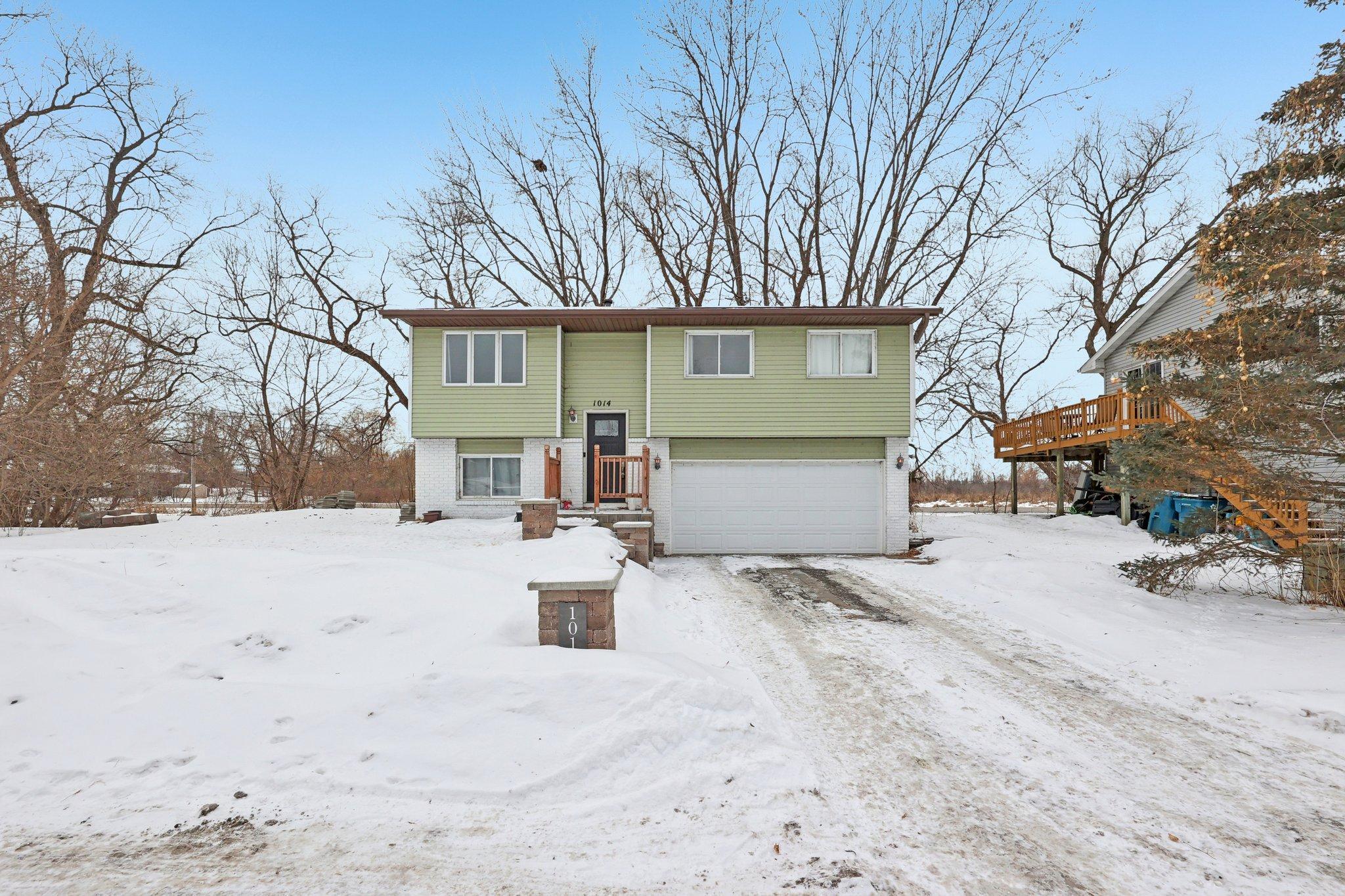 1014 10th Avenue Southwest Forest Lake, MN 55025 - Photo 3 of 50