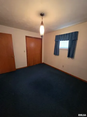 $89,900 | 112 Marshall Court, Clayton, IL 62324