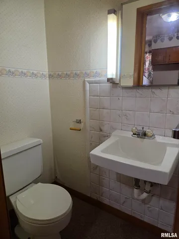 $89,900 | 112 Marshall Court, Clayton, IL 62324