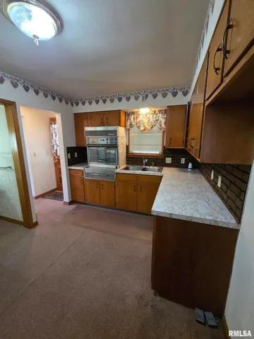 $89,900 | 112 Marshall Court, Clayton, IL 62324