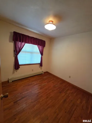 $89,900 | 112 Marshall Court, Clayton, IL 62324