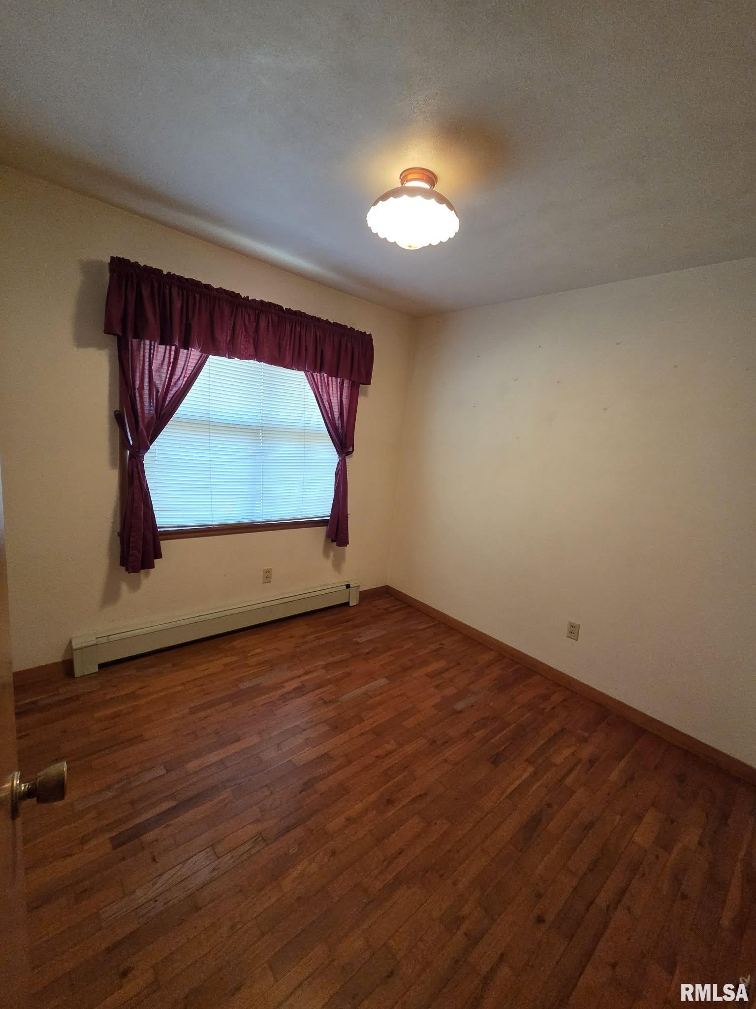 112 Marshall Court Clayton, IL 62324 - Photo 9 of 26