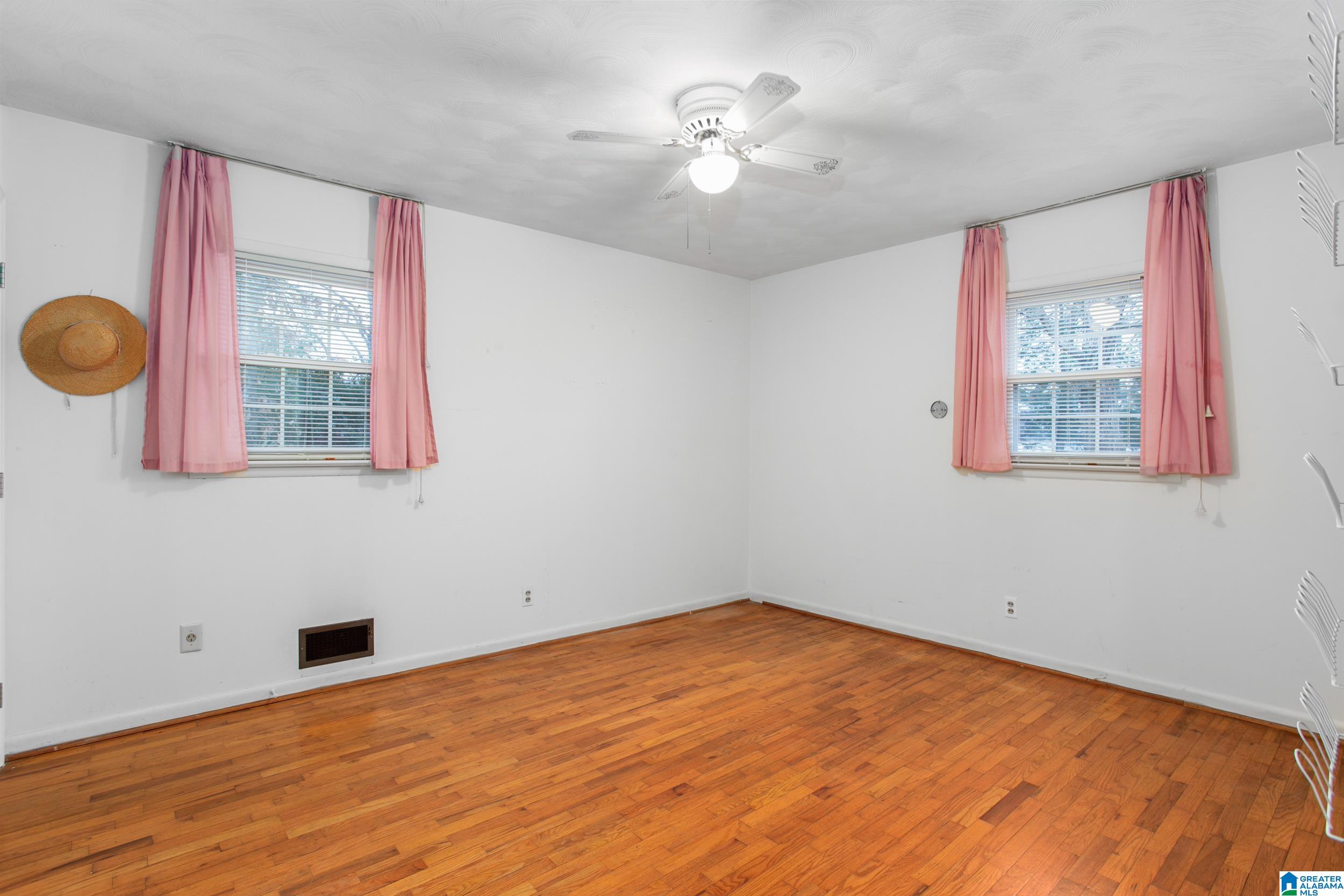 144 Tolbert Street Anniston, AL 36201 - Photo 22 of 30