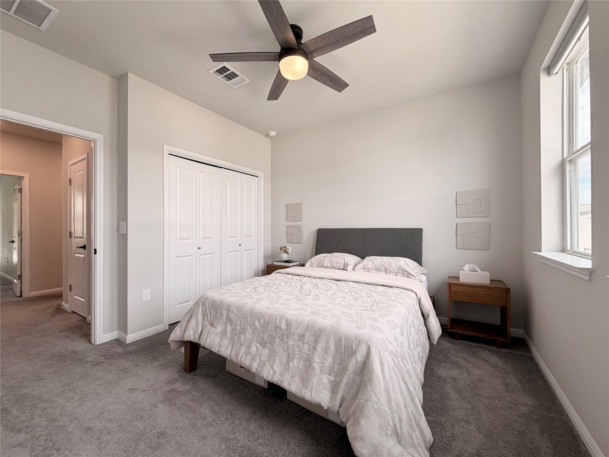 9015 Cattle Baron Path, Unit 1803 Austin, TX 78747 - Photo 15 of 23 Bedroom 3 with jack-n-jill restroom