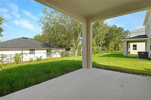 $331,999 | 746 Lake Dell Drive, Dundee, FL 33838