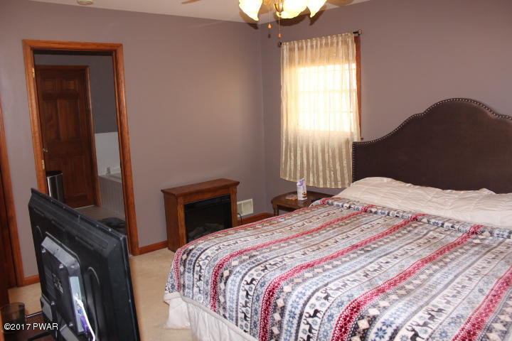 1075 Spring Lane Gouldsboro, PA 18424 - Photo 28 of 40 IMG_5715
