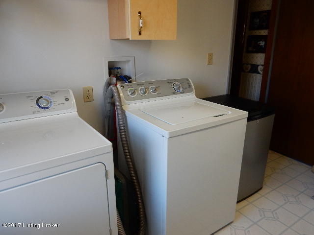 420 Castleman Branch Road Shepherdsville, KY 40165 - Photo 19 of 27 DSCN1590