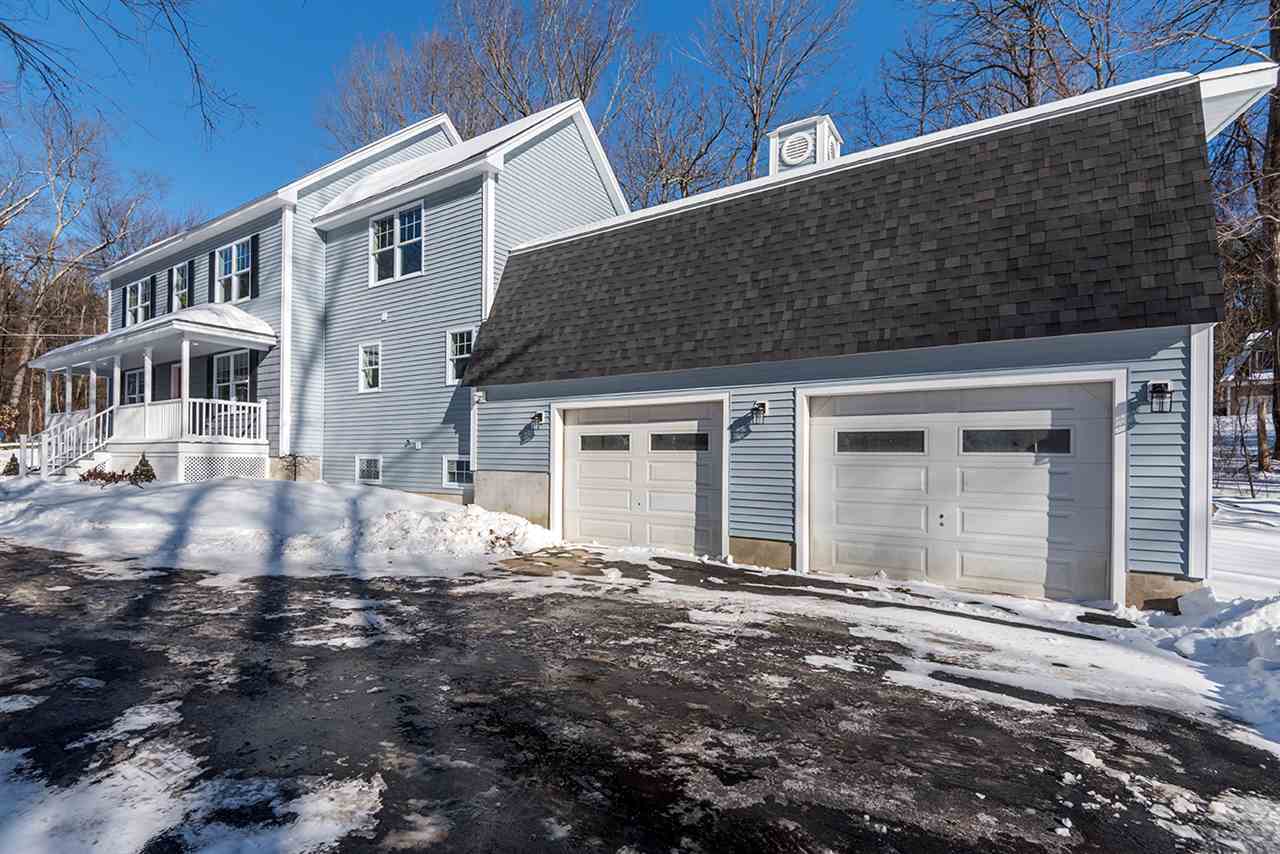 91 Brookdale Road Salem, NH 03079 - Photo 3 of 36