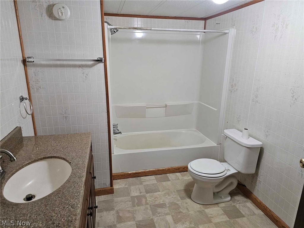10885 Castor Road New Concord, OH 43762 - Photo 8 of 19 Gallery Image 8