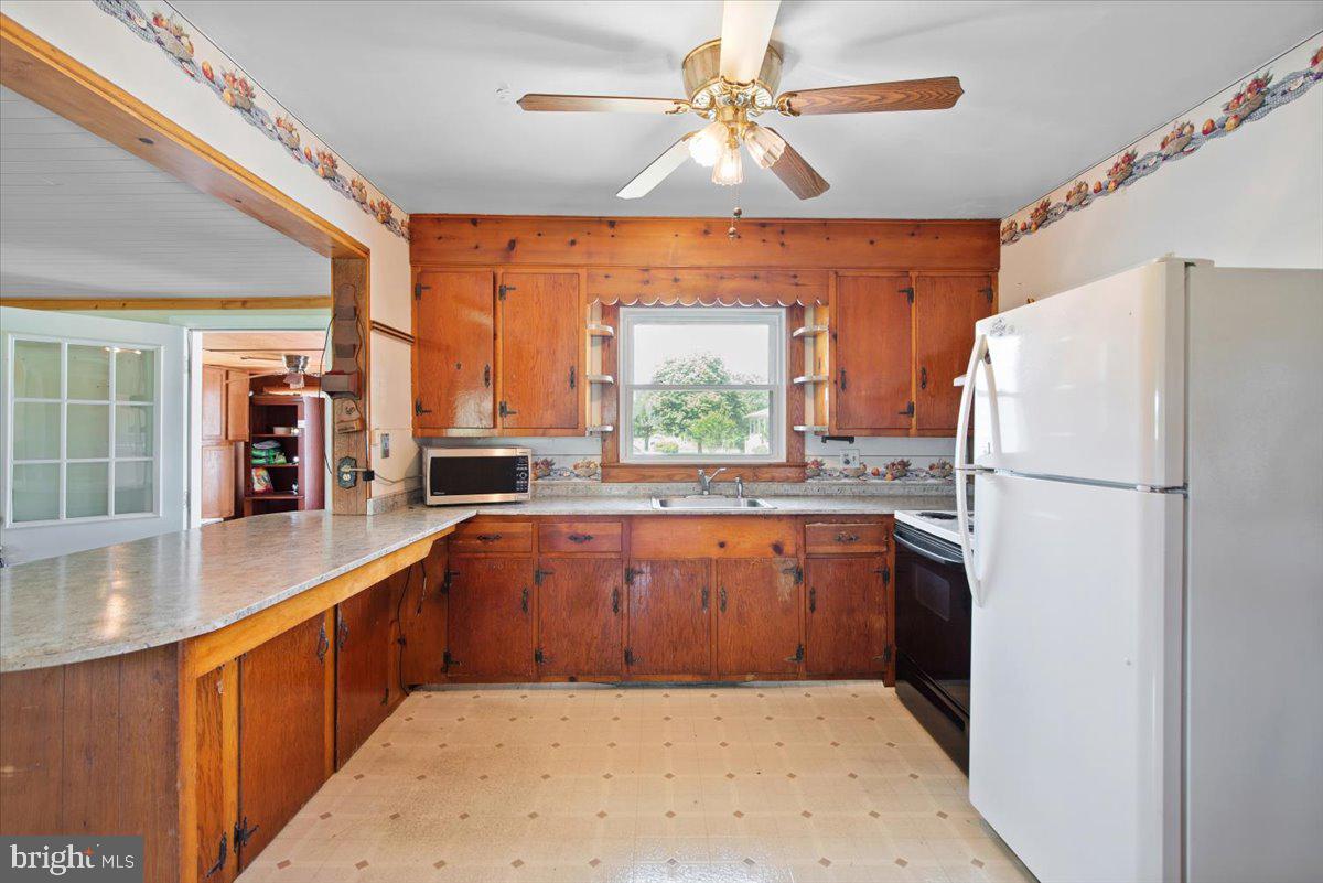 10547 Griffin Road Berlin, MD 21811 - Photo 13 of 49