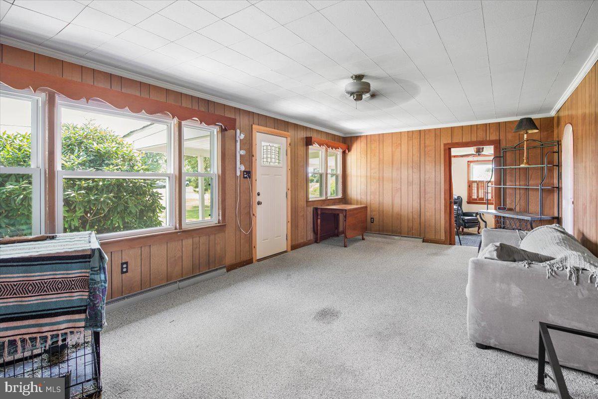 10547 Griffin Road Berlin, MD 21811 - Photo 7 of 49