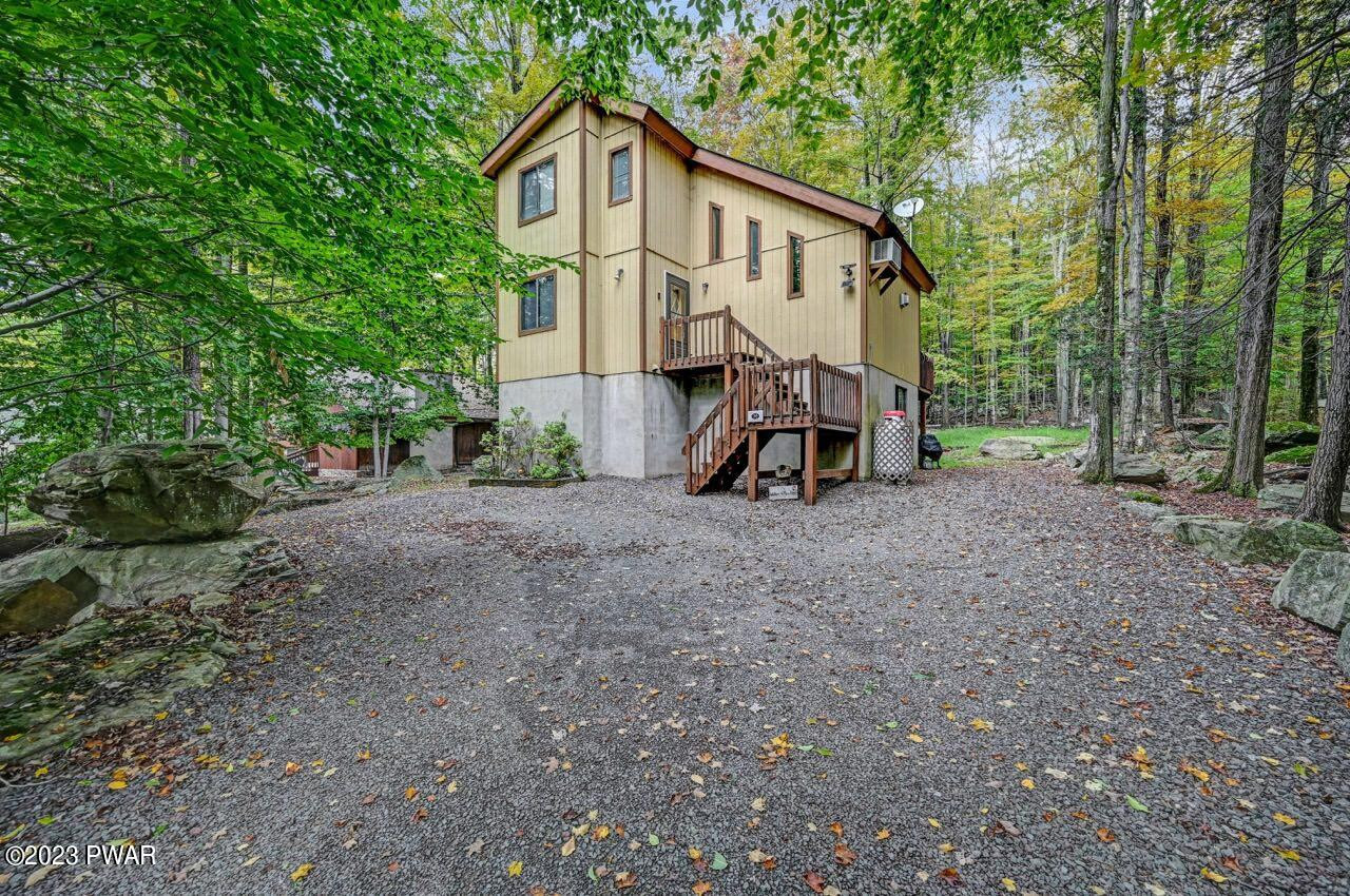 27 Boulder Road Lake Ariel, PA 18436 - Photo 1 of 50
