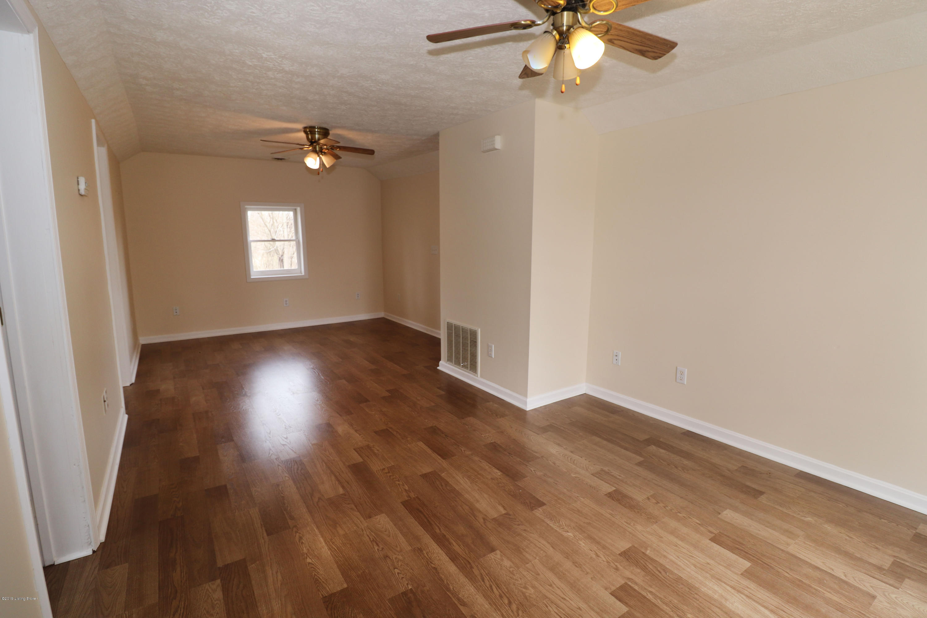524 Knott Road Brandenburg, KY 40108 - Photo 28 of 39 IMG_3677