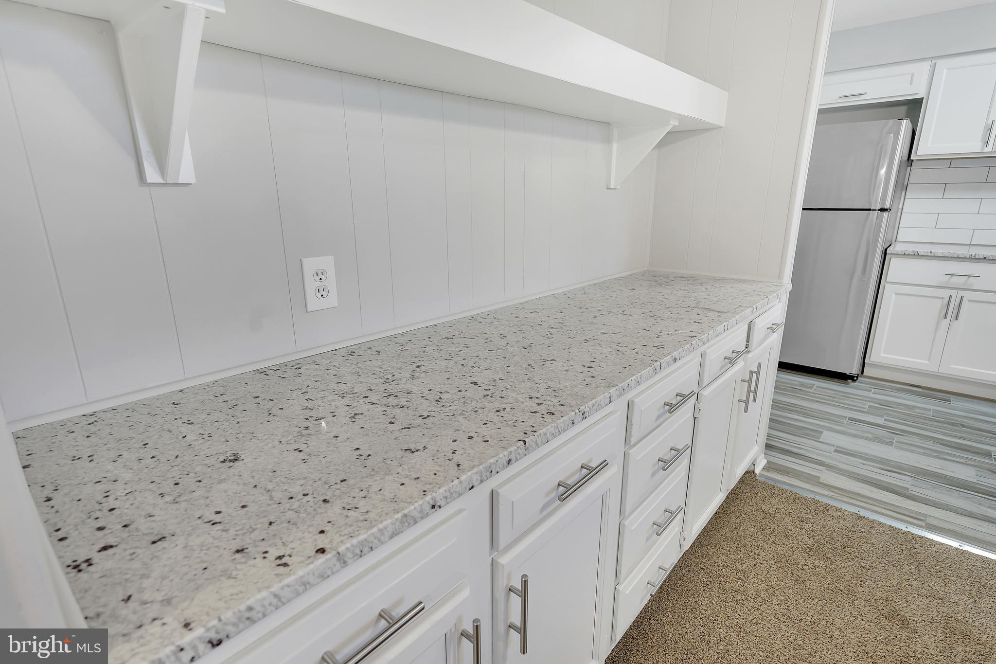 202 Warwick Road, Unit C Stratford, NJ 08084 - Photo 5 of 22 Gallery Image 5