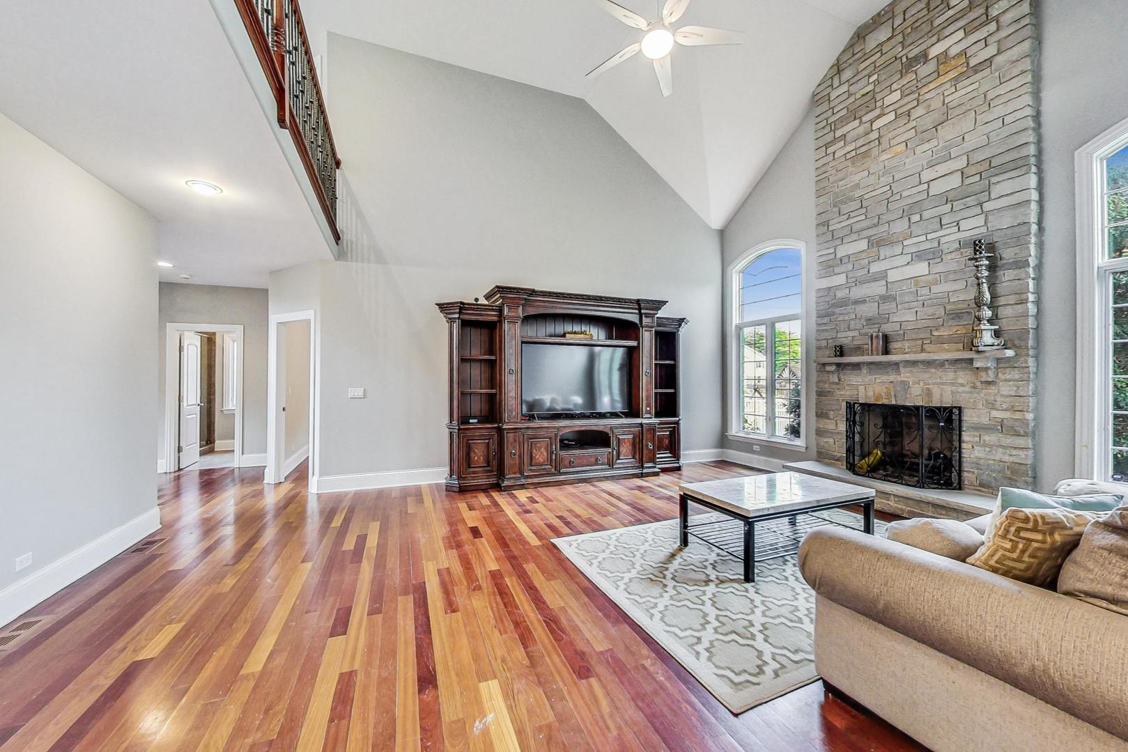 321 Forest Drive Addison, IL 60101 - Photo 11 of 35 a living room with furniture and a fireplace