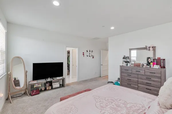 $3,850 | 2880 Grayson Street, Hollister, CA 95023
