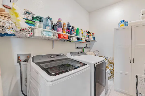 $3,850 | 2880 Grayson Street, Hollister, CA 95023