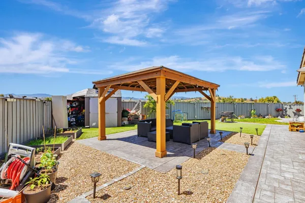$3,850 | 2880 Grayson Street, Hollister, CA 95023