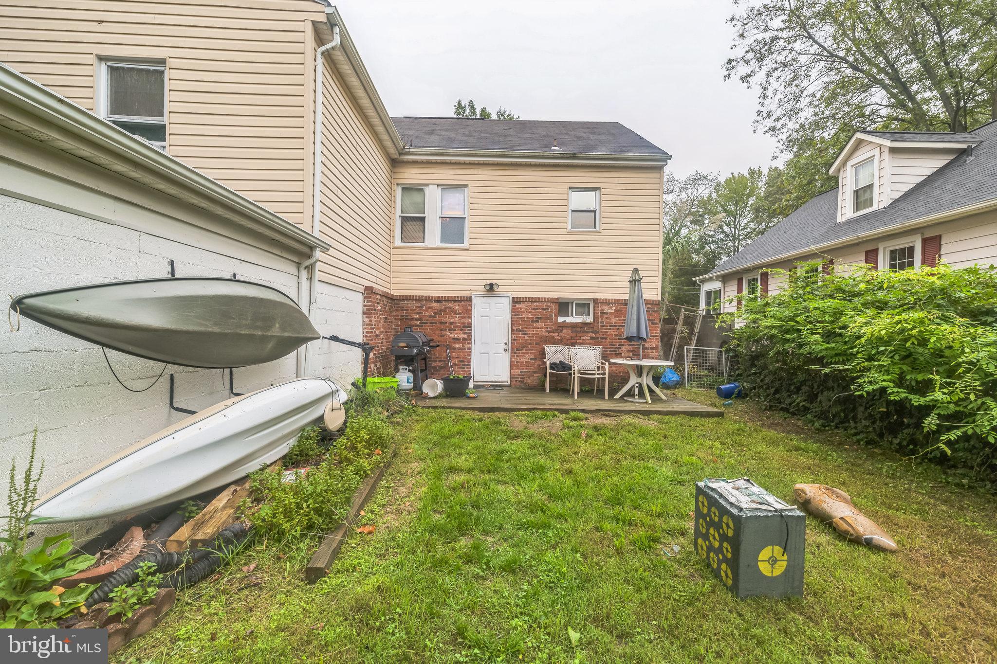 19314 Weaver Road Triangle, VA 22172 - Photo 26 of 31