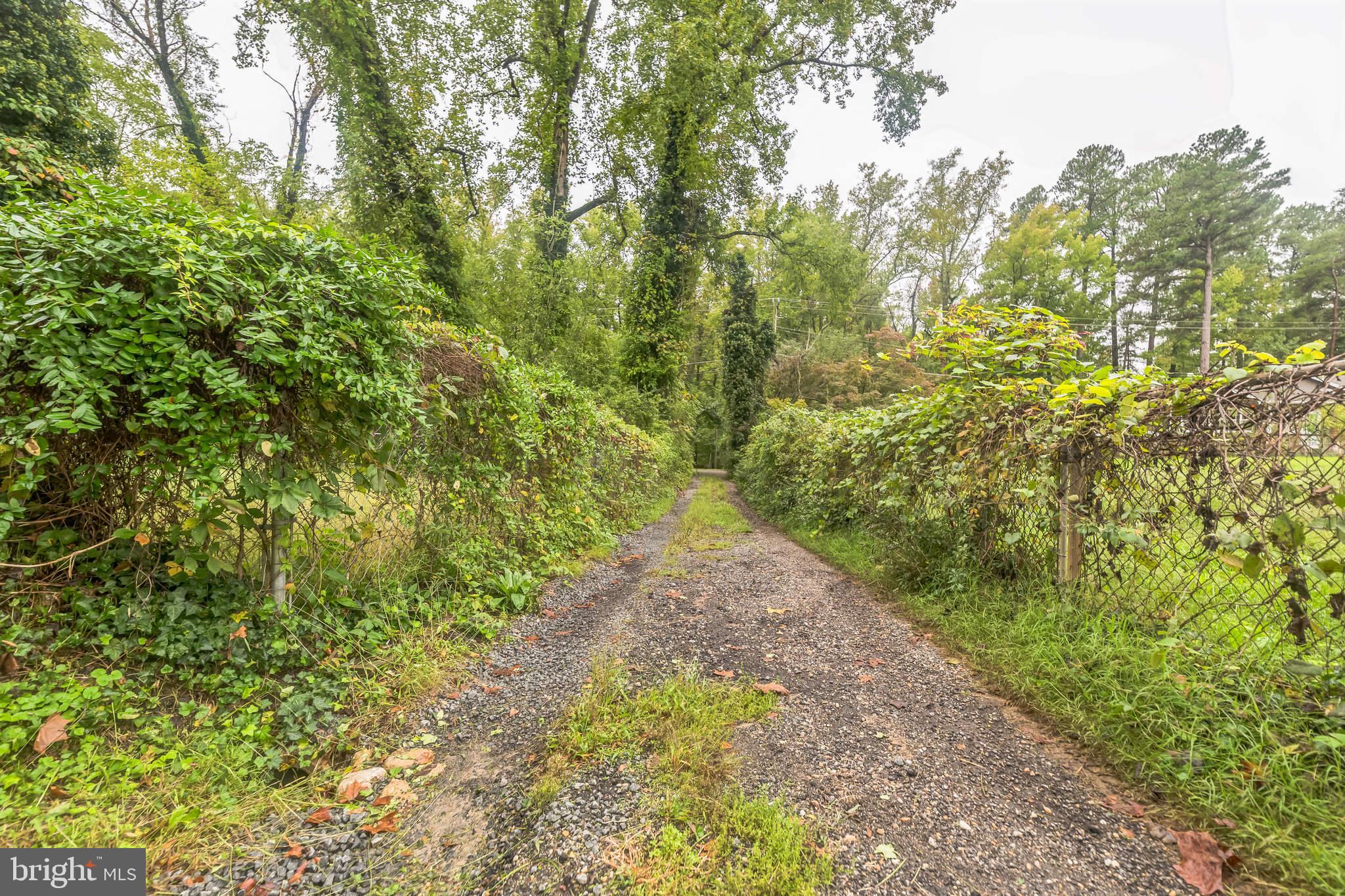 19314 Weaver Road Triangle, VA 22172 - Photo 29 of 31
