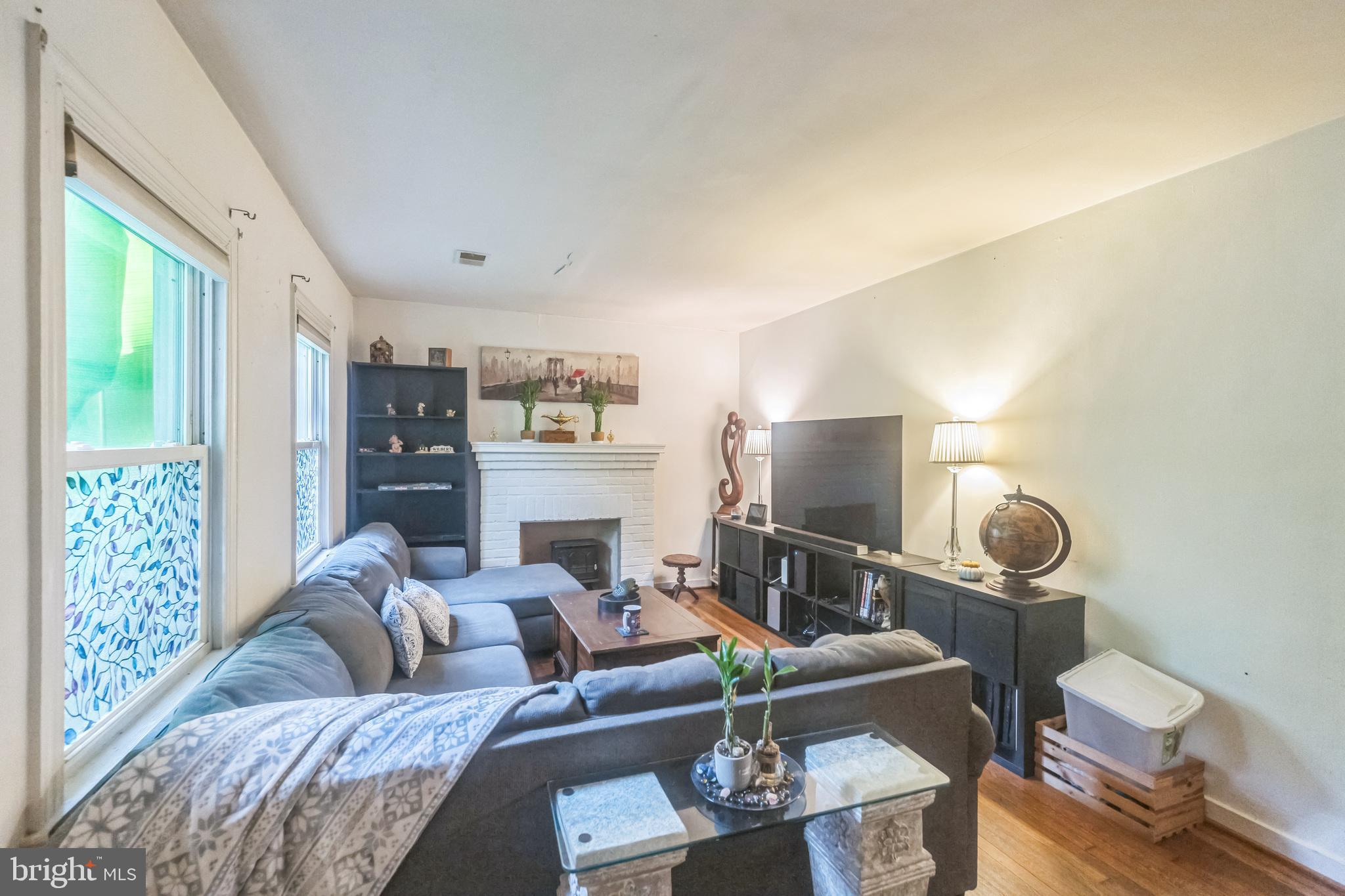 19314 Weaver Road Triangle, VA 22172 - Photo 8 of 31